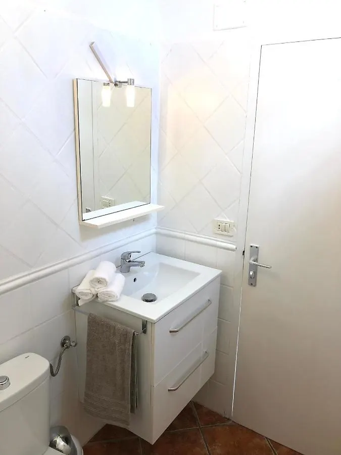 Primavera Holiday Apartment Arona  Spain