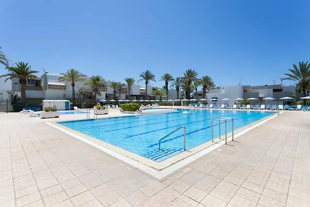 Primavera Holiday Apartment Arona  Spain